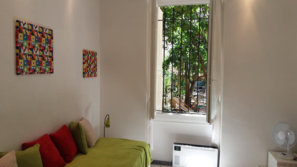 Studio Dans La Villa "Litita" A Nizza Exterior foto
